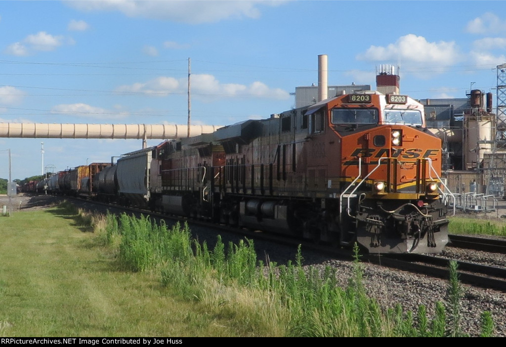 BNSF 8203 West